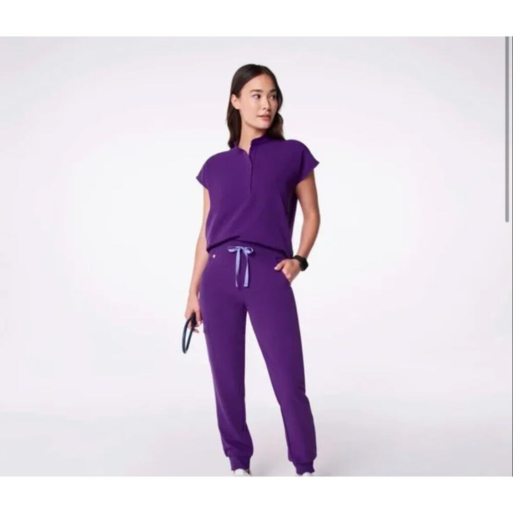FIGS Rafaela Oversized Scrub Top Digital Grape Purple Women's XL Retired Rare LE - Picture 12 of 15